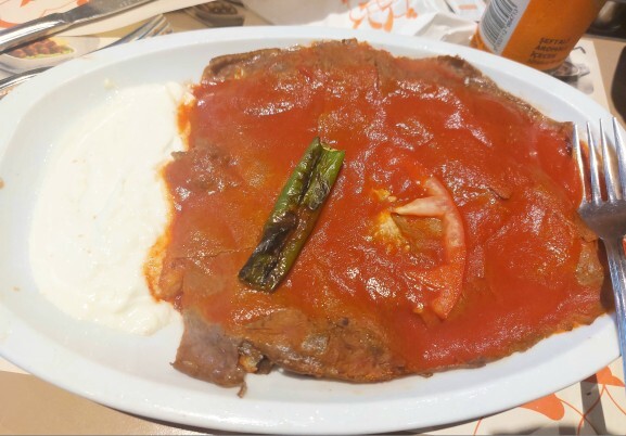 İskender yiyen var mı🍝?