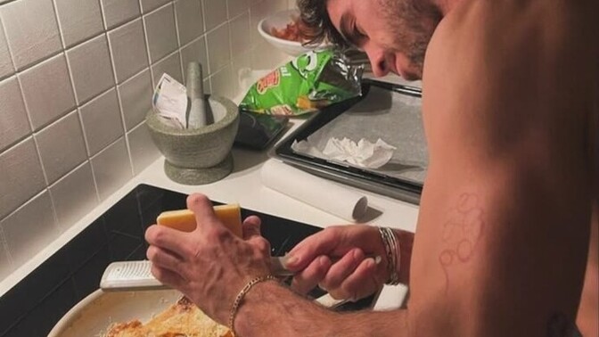 Yemek yapmayı bilmeyen karşı cins sizin gözünüzde eksiye düşer mi?