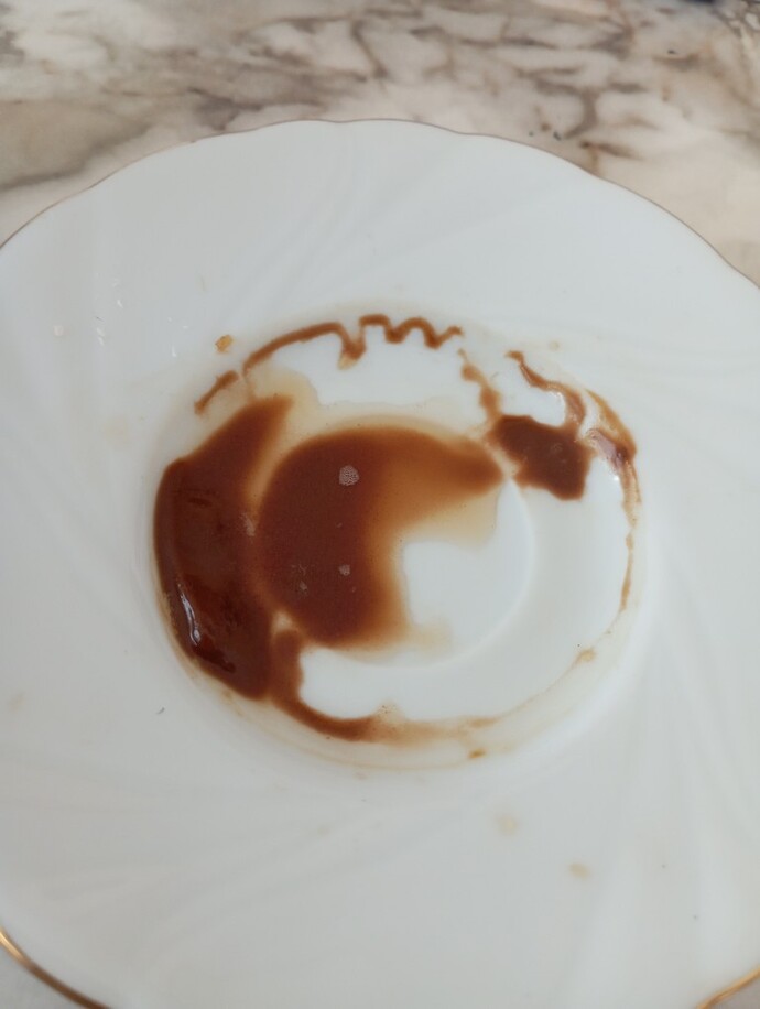 Nolur kahve falıma detaylı bakar mısınız, fincandaki işaretler ne anlama geliyor?