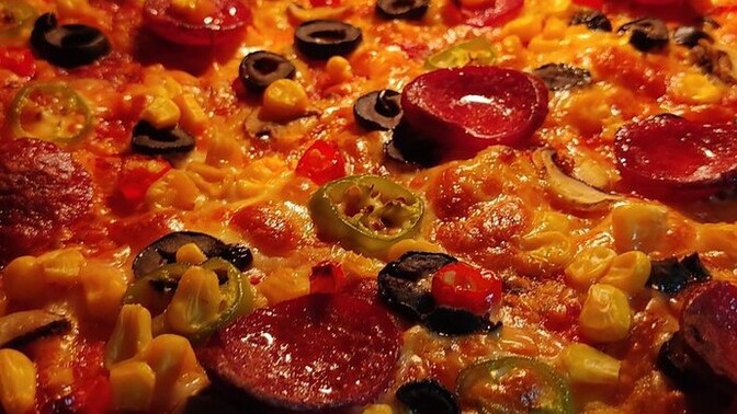 Akşama pizza var, kimler geliyor kimler pizza sever?