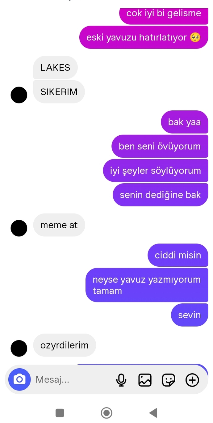 Bu erkekler neden böyle kaba bi şuna bakın normal değiller ciddiyim hepsi anormal?