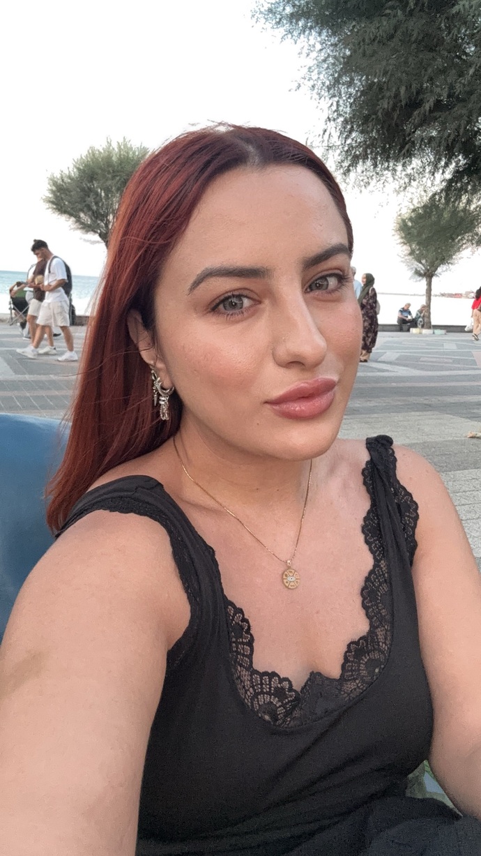 Disaridan bakinca sizce hangi burcun vibesini veriyorum, burcumu tahmin eder misiniz?