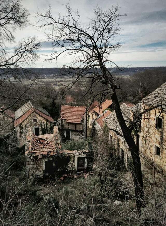 Yalnız kalmaktan korkuyor musun?