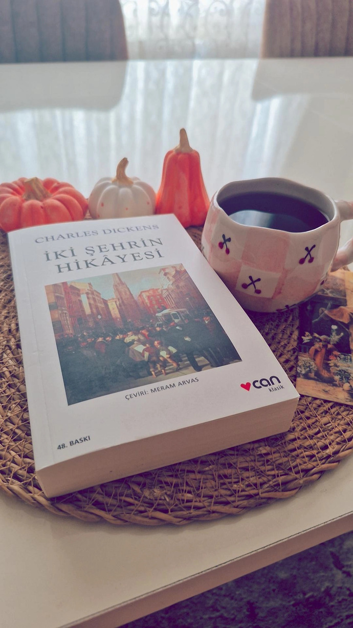 Bu kitabı herkes okumalı” dediğiniz bir kitap var mı?