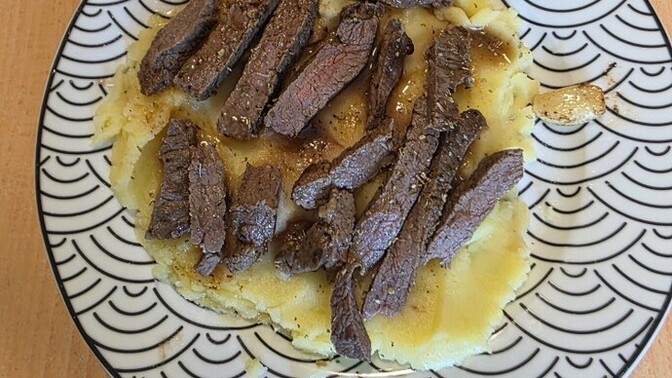 Sizce yaptığım bu acele yemek tabağı nasıl olmuş, çok mu özensiz duruyor?