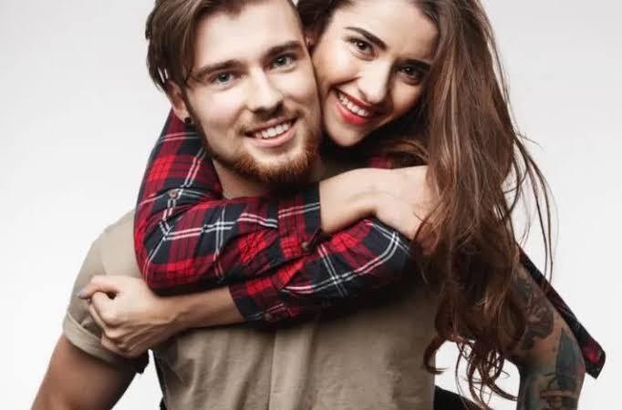 Sizi aşırı ilgiye boğan flört/sevgili sizin için ideal midir yoksa sıkıcı mıdır?