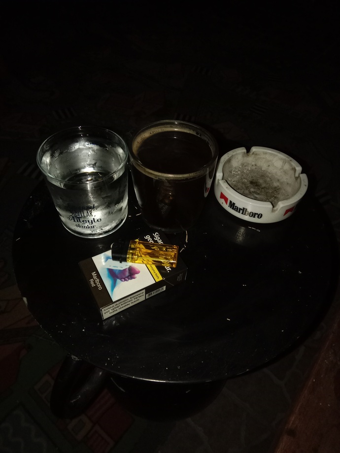 Kahve su ikilisinin yanında en iyi ne gider sizde?