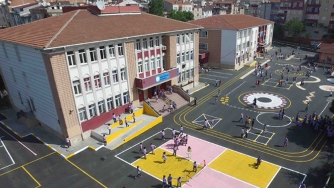 Okullara 30 bin bahçe görevlisi alınması sizce faydalı olur mu?