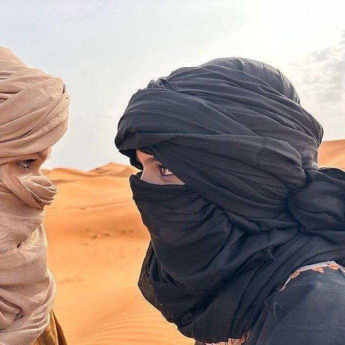 Tuareglerde yüzün örtülmesi sizce kültürel bir tercih mi, çöl yaşamının bir gereği mi?