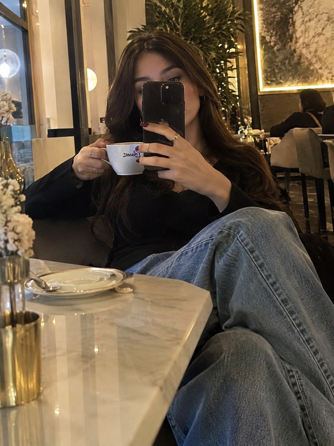 Tek başınıza bir kafeye gidip kahve içmeyi sever misiniz?