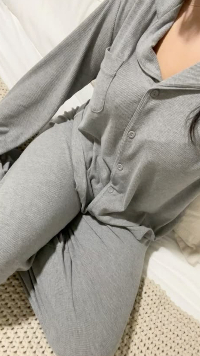 Pijamam nasıl erkek arkadaşım hediye aldı güzelmi sence?