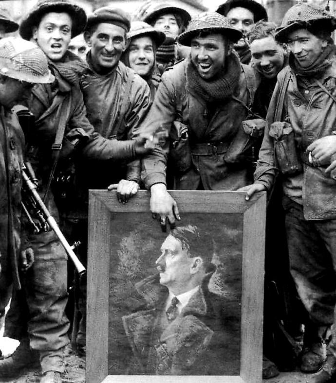 Hitler’in bu kadar büyük bir kitleyi etkilemesinin sebebi sizce neydi?