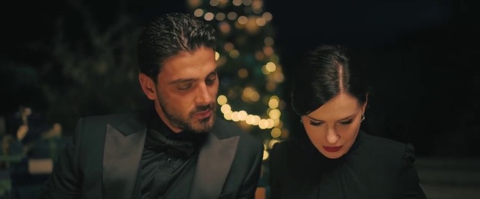 Sevgilinizle baş başa kahvaltı mı romantik akşam yemeği mi tercih ederdiniz?