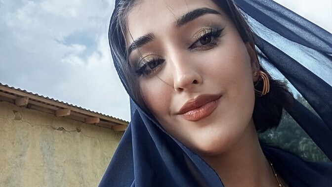 Tesettür bana yakışır mı, ailem istiyor ama ben kendimi tesettürlü beğenmiyorum ne yapmalıyım?