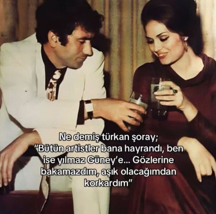 Bir erkek bir kız gördüğünde neden kızarır veya gerilir?