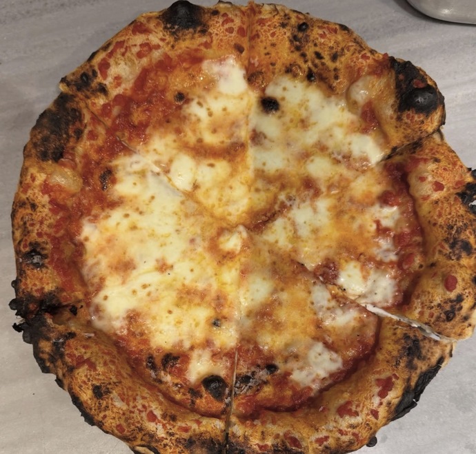 Gece gece pizza gider mi?