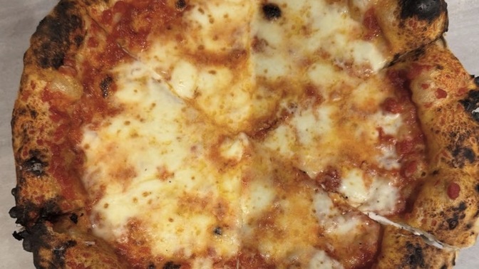 Gece gece pizza gider mi?