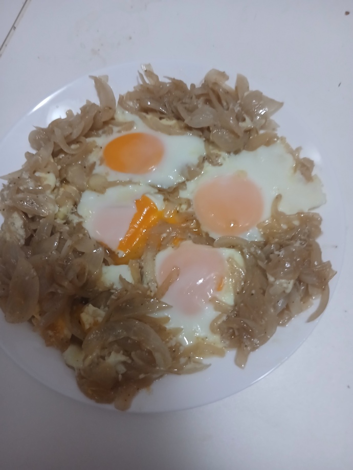 Soğanlı yumurta sever misiniz?