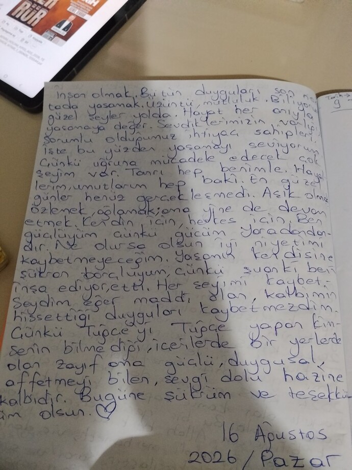 Duygu defteri tutuyor musunuz, siz neler yazıyorsunuz?