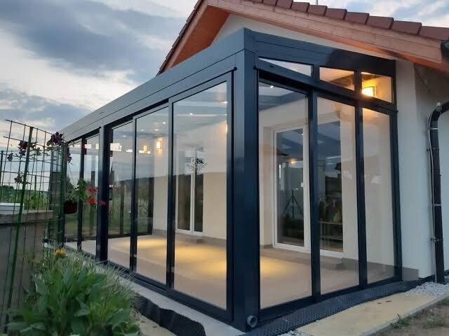Cam balkon şart mı?