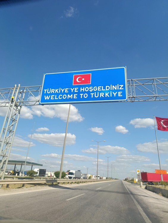 Yurtdışına hiç çıktınız mı, ilk nereye gittiniz ve deneyiminiz nasıldı?