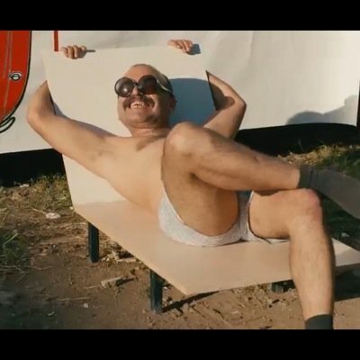 "Yengeç" dedim "Belli zaten, tipinde bir yan yan yürüme isteği var" dedi?