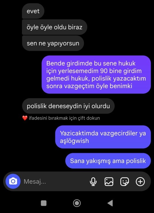 3 yılın ardından ilk defa ben yazdım, ama biraz mesafeli davrandı o şarkının bana gönderme olduğunu biliyorum neden böyle yapıyor?