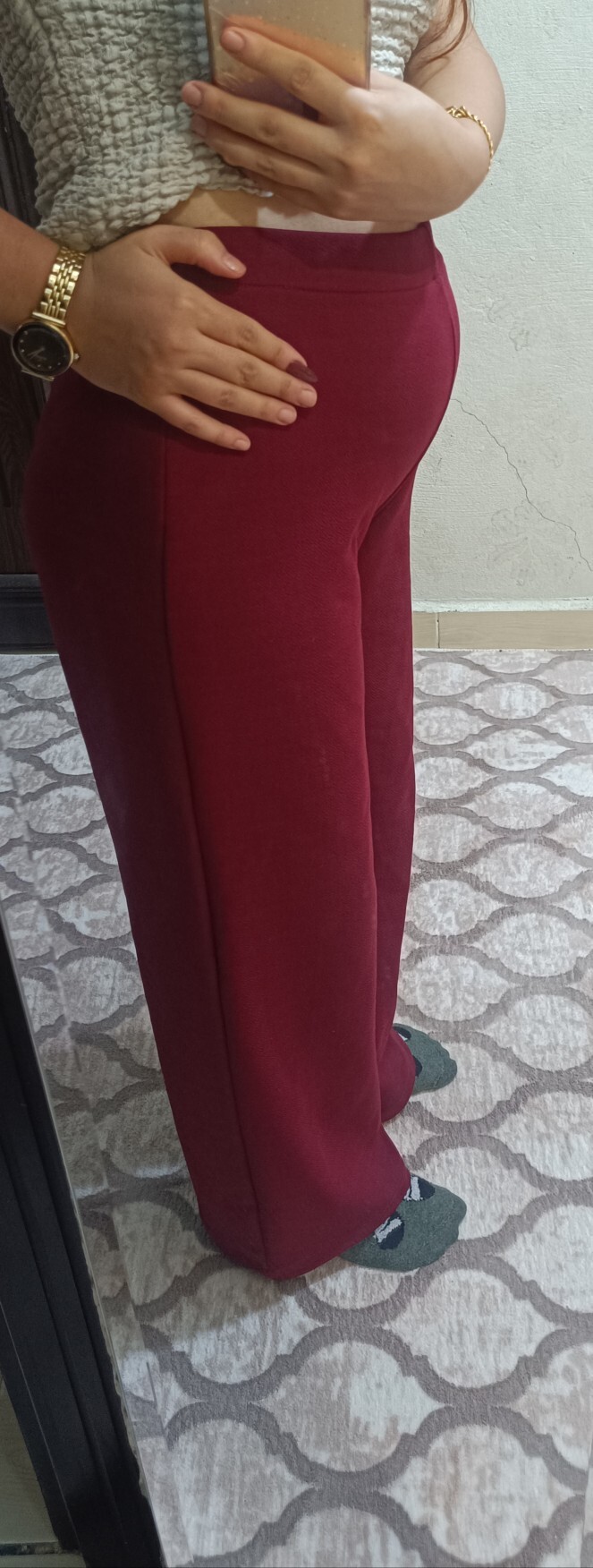 Karnımda ara ara olan şişkinlik ve göbek büyümesi normal mi, sebebi ne olabilir?