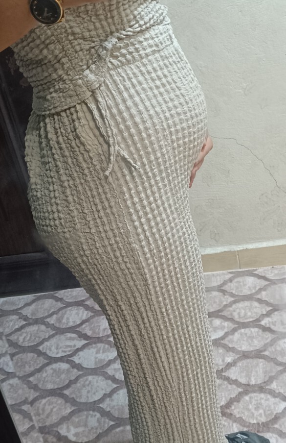 Karnımda ara ara olan şişkinlik ve göbek büyümesi normal mi, sebebi ne olabilir?