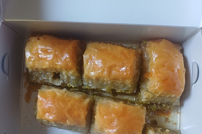 Soğuk mu klasik baklava mı?