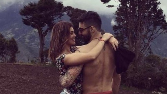 Aşka inanmayanlar vardı demi bide?