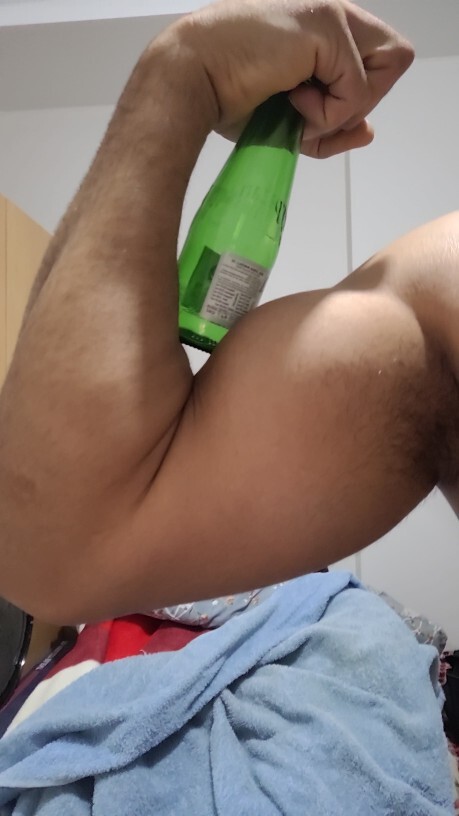 Kollarım çok mu kalın duruyor?