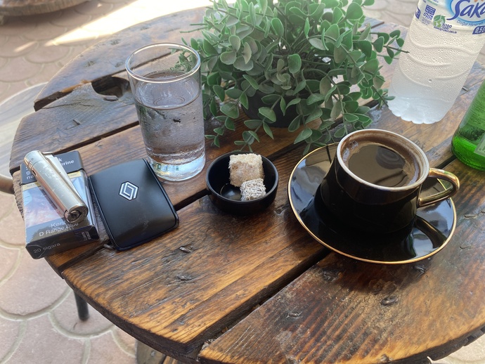 Kafanız mı güzel, sen mi güzelsin?