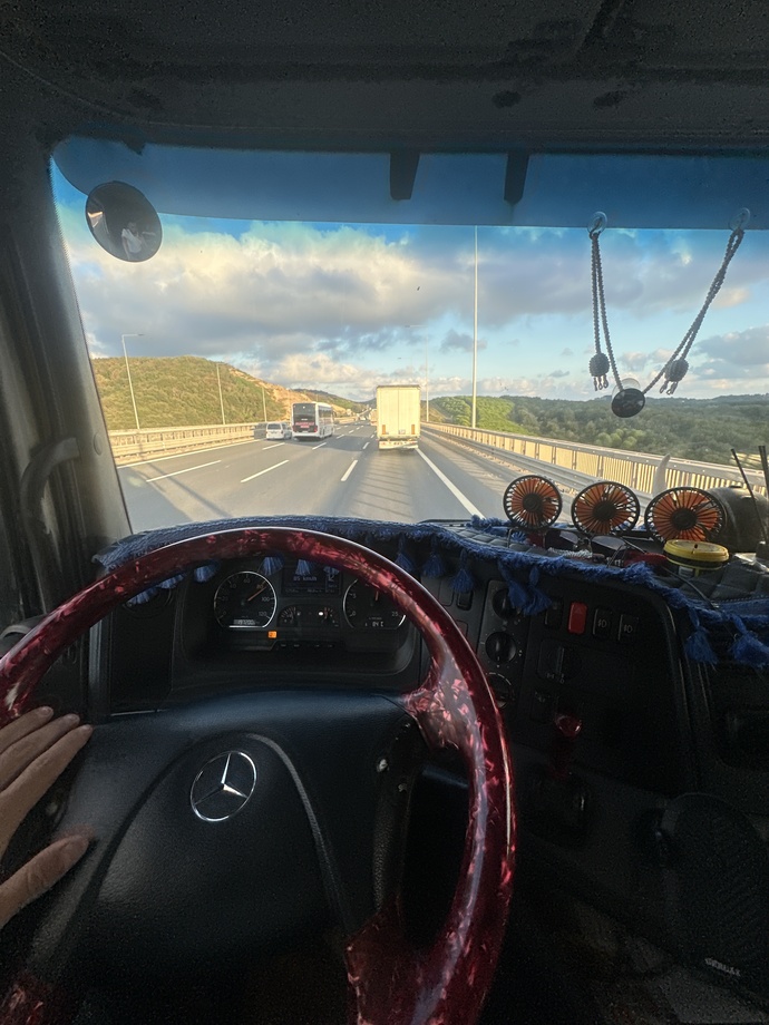 Kimler yalnız uyandı?