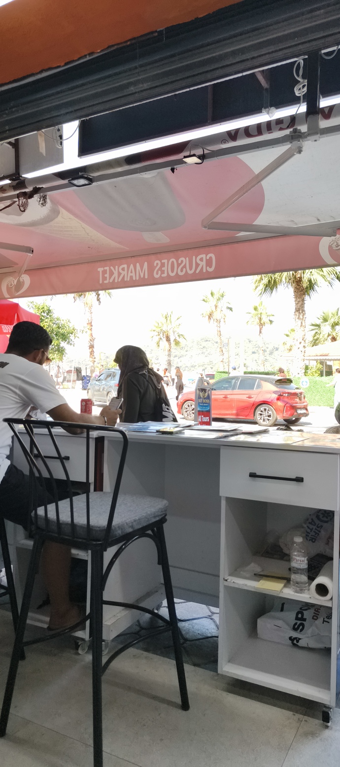 Bir tatil sabahında siz neler yapıyorsunuz, gününüz nasıl geçiyor?