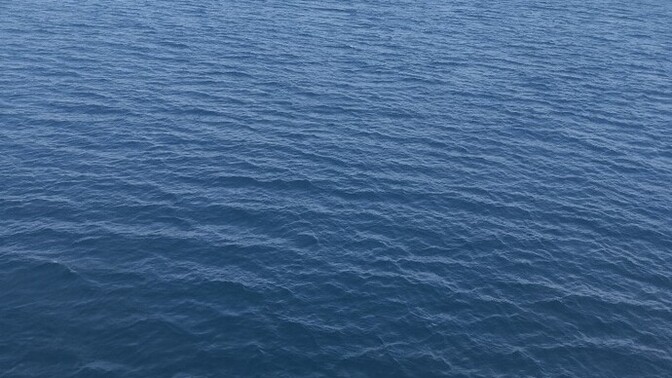 Denizi izlemek, tuz ve yosun kokusu, dalga sesi sizce de ayrı bir huzur değil mi?