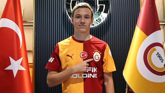 Galatasarayın yeni transferi Aleksei Batrakov gerçekten iyi mi, yeni Icardi olur mu?