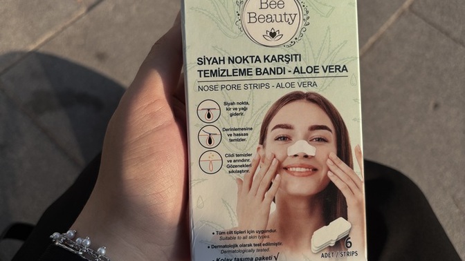 Kızlar bu siyah nokta bandı nasıl kullandınız mı?