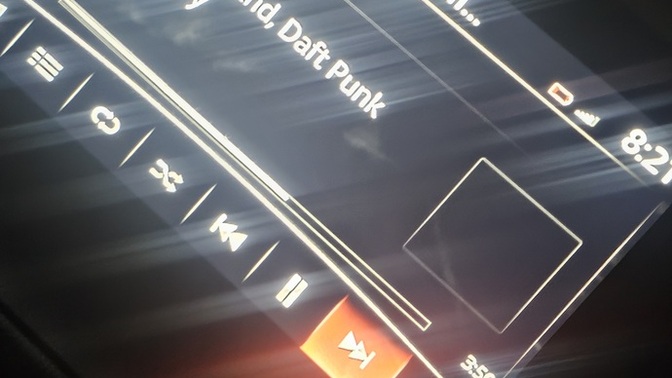 Arabada müzik dinlemeyi sever misiniz, en çok ne tür şarkılar dinlersiniz?