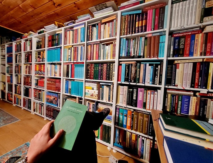 Evinizde kaç kitap var?