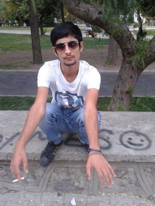 Karşı cinsin havalı zannettiği ama sana göre inanılmaz rahatsız edici olan o hareket nedir?