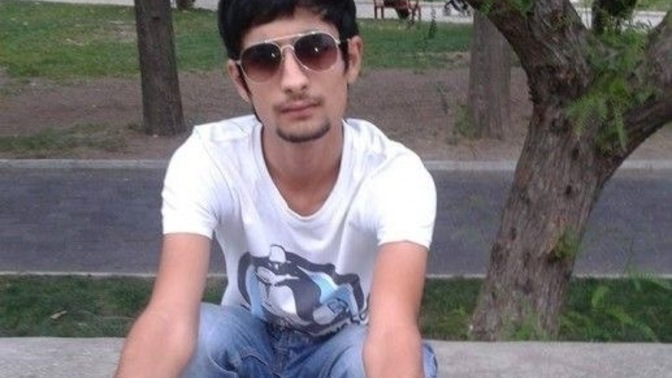 Karşı cinsin havalı zannettiği ama sana göre inanılmaz rahatsız edici olan o hareket nedir?