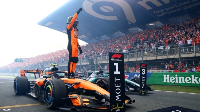 Formula 1 Hollanda yarışında Lando Norris birinci oldu. Yarışı izlediniz mi?