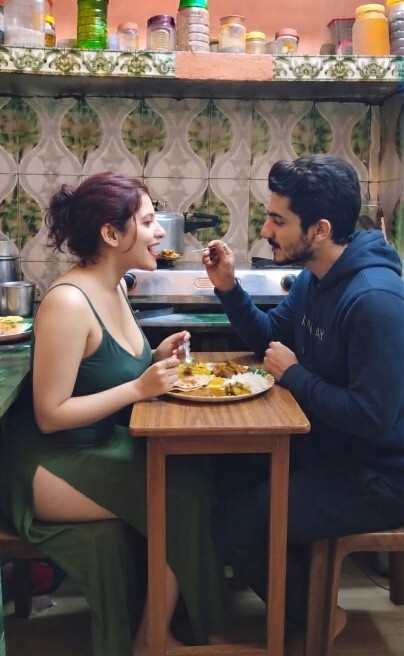 Her güzelin bir kusuru varsa, senin kusurun nedir?