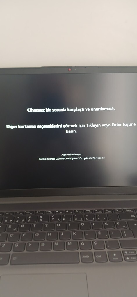 Bilgisayarım bozuldu bilen yardımcı olabilir mi?
