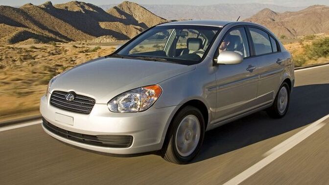 Rüyada Hyundai Accent Era görmek?