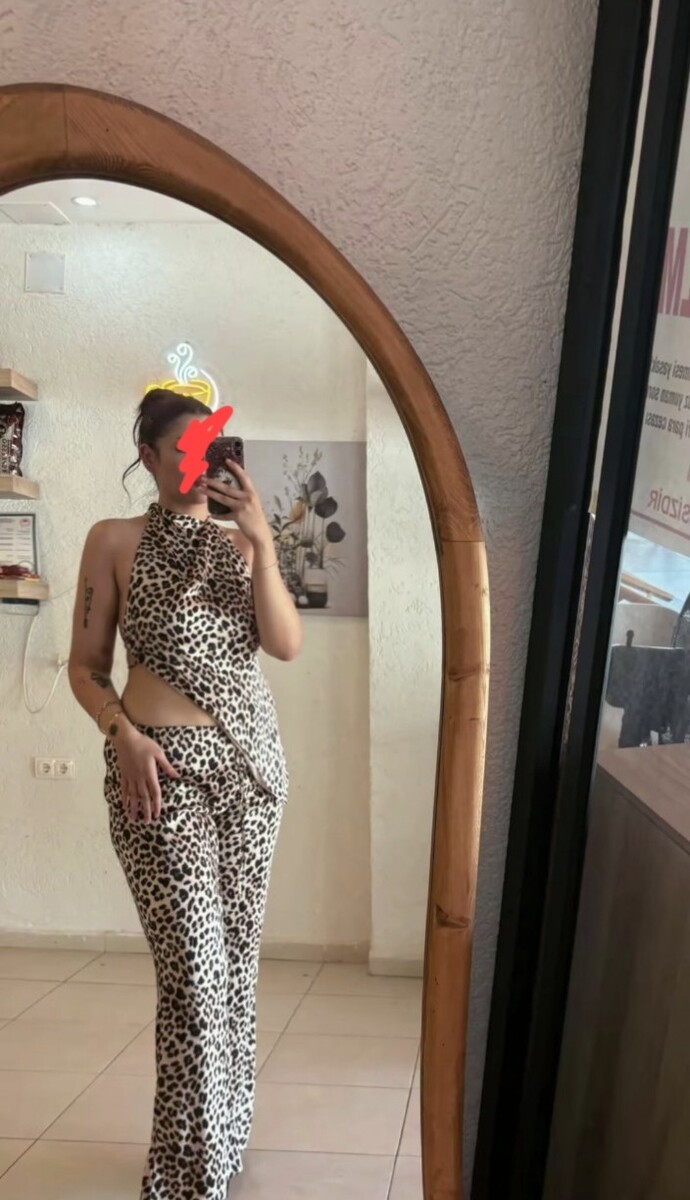Evli sevgilim utanmadan instagrama attiğim şu storyi kiskaniyor?