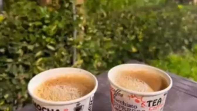 Günaydın erken uyananlar burada mı içtiniz mi kahvenizi çayınızı?