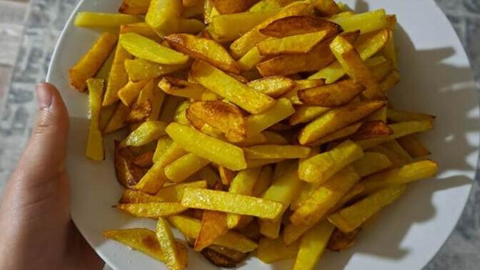Patates kızartması mı daha neşeli, hamburger mi?