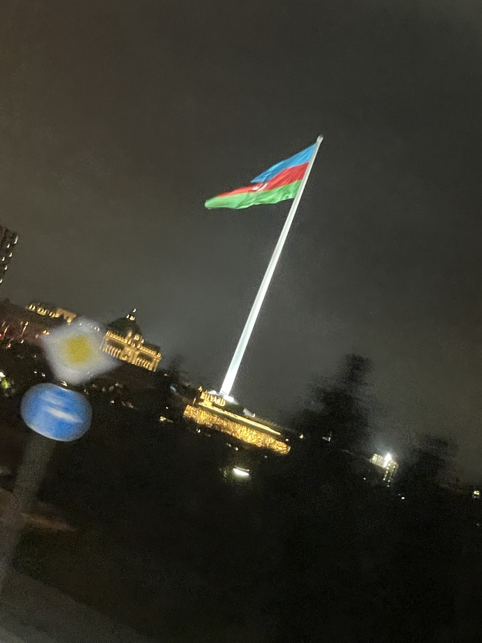 Ben Azerbaycanlıyım. Gardaşınız 😀 siz nerelisiniz arkadaşlar?